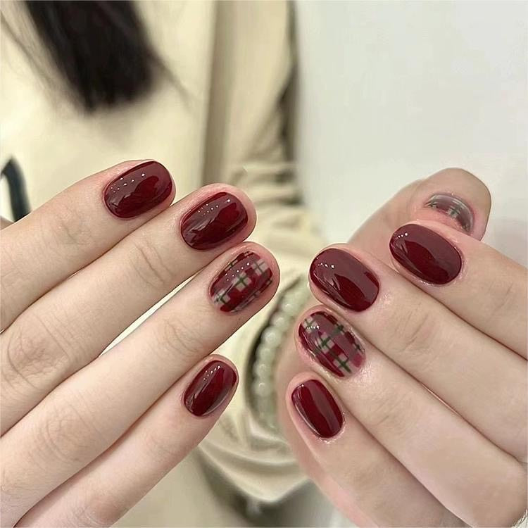 Burgandy Press On Nails